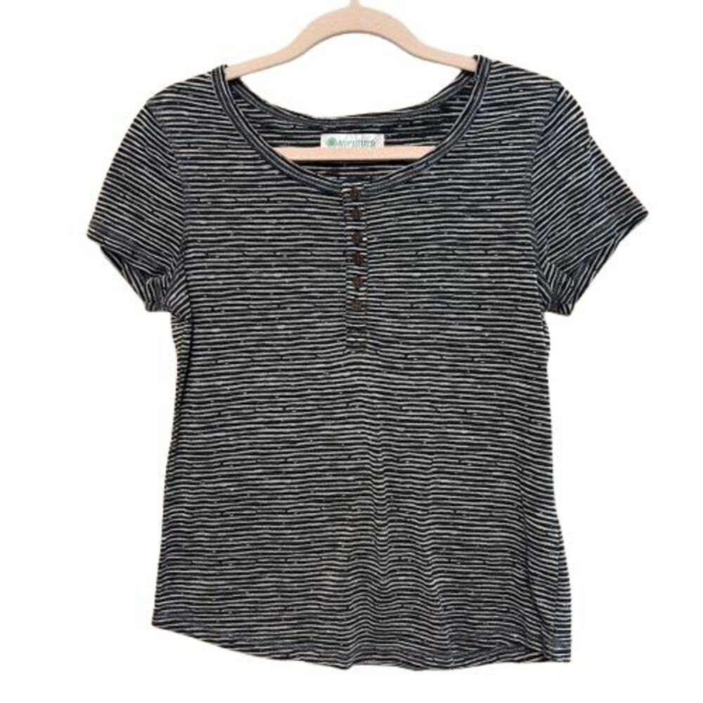 Aventura Henley Shirt Size Small Short Sleeve Black Wave Stripe Pullover Top